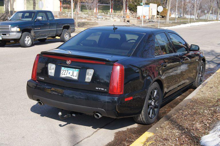 Cadillac CADILLAC STS