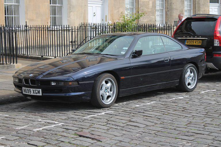 BMW SERII 8