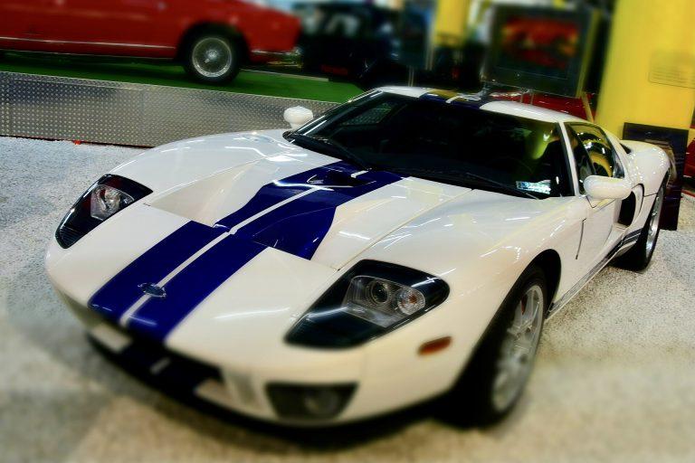 Ford GT