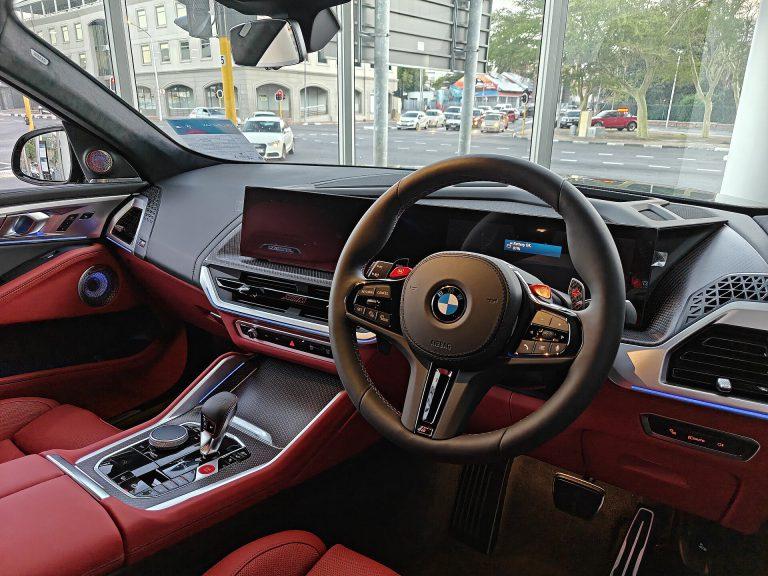 BMW XM