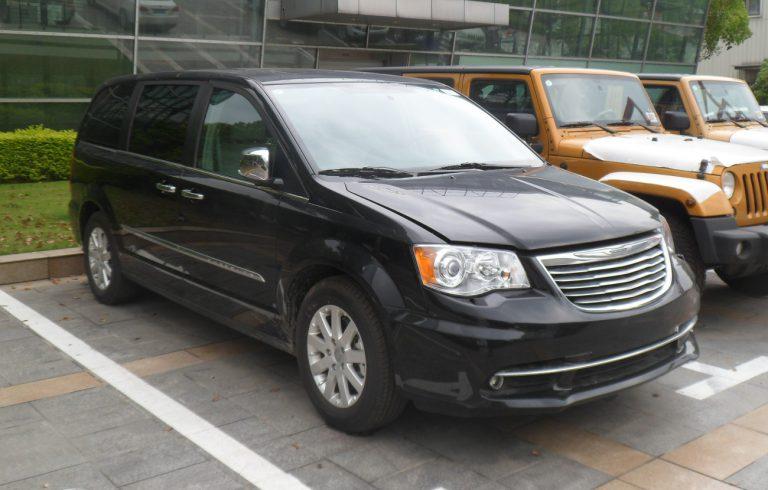 Chrysler GRAND VOYAGER