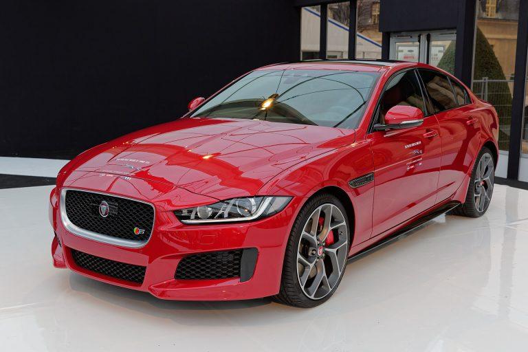 Jaguar XE