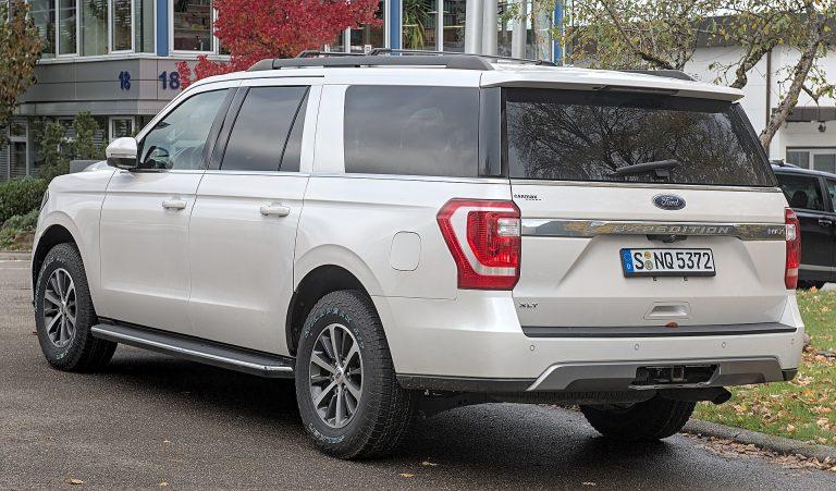 Ford EXPEDITION