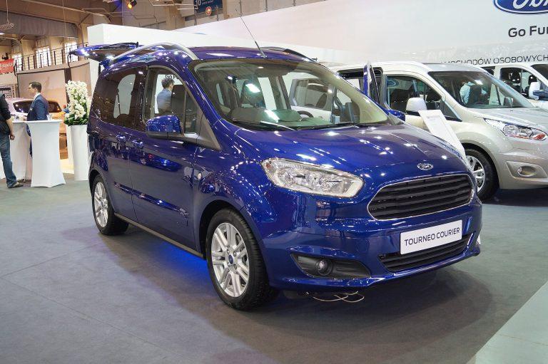 Ford TOURNEO COURIER