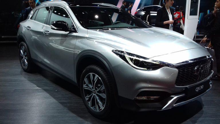 Infiniti QX30