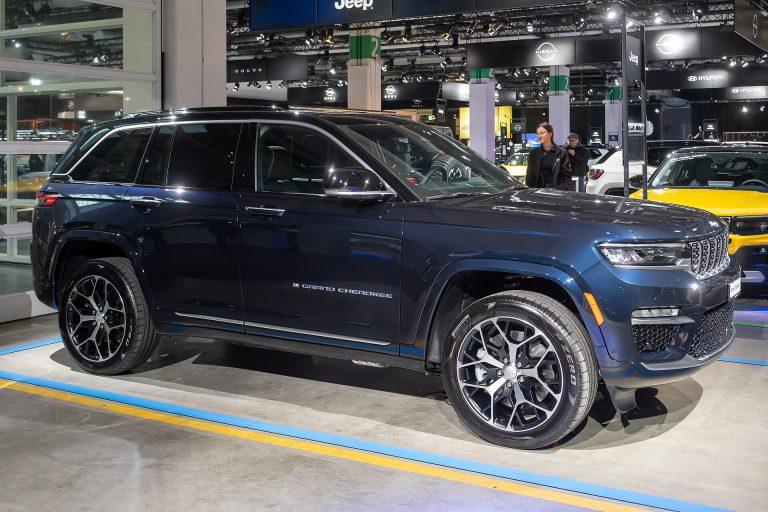 Jeep GRAND CHEROKEE