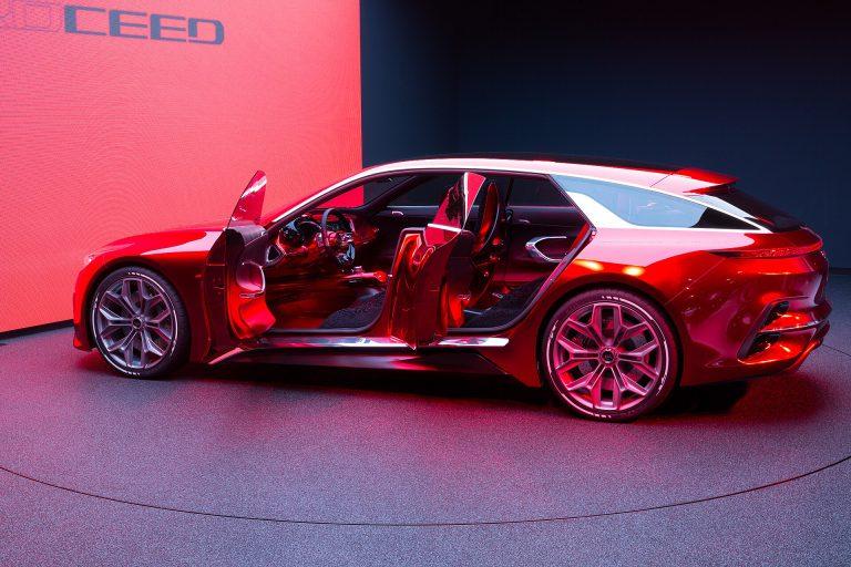 Kia PROCEED