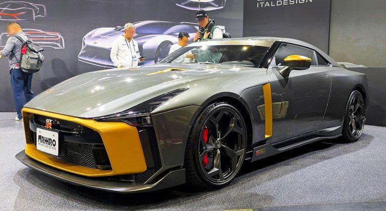 Nissan GT-R