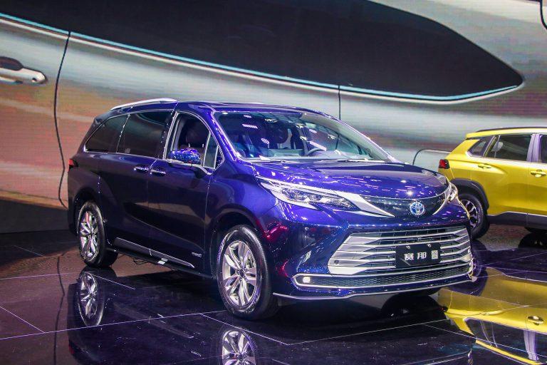 Toyota SIENNA